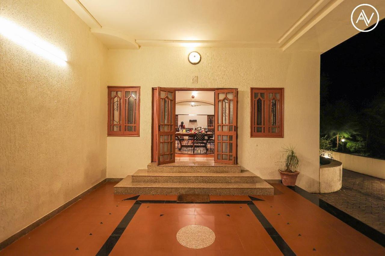 Arcus Villa - Swimming Pool/Ac/Luxurious Mahābaleshwar Екстериор снимка