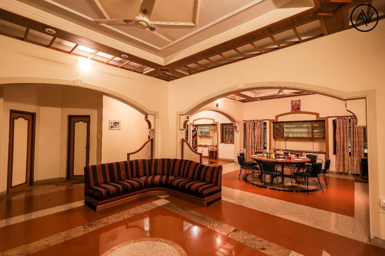 Arcus Villa - Swimming Pool/Ac/Luxurious Mahābaleshwar Екстериор снимка