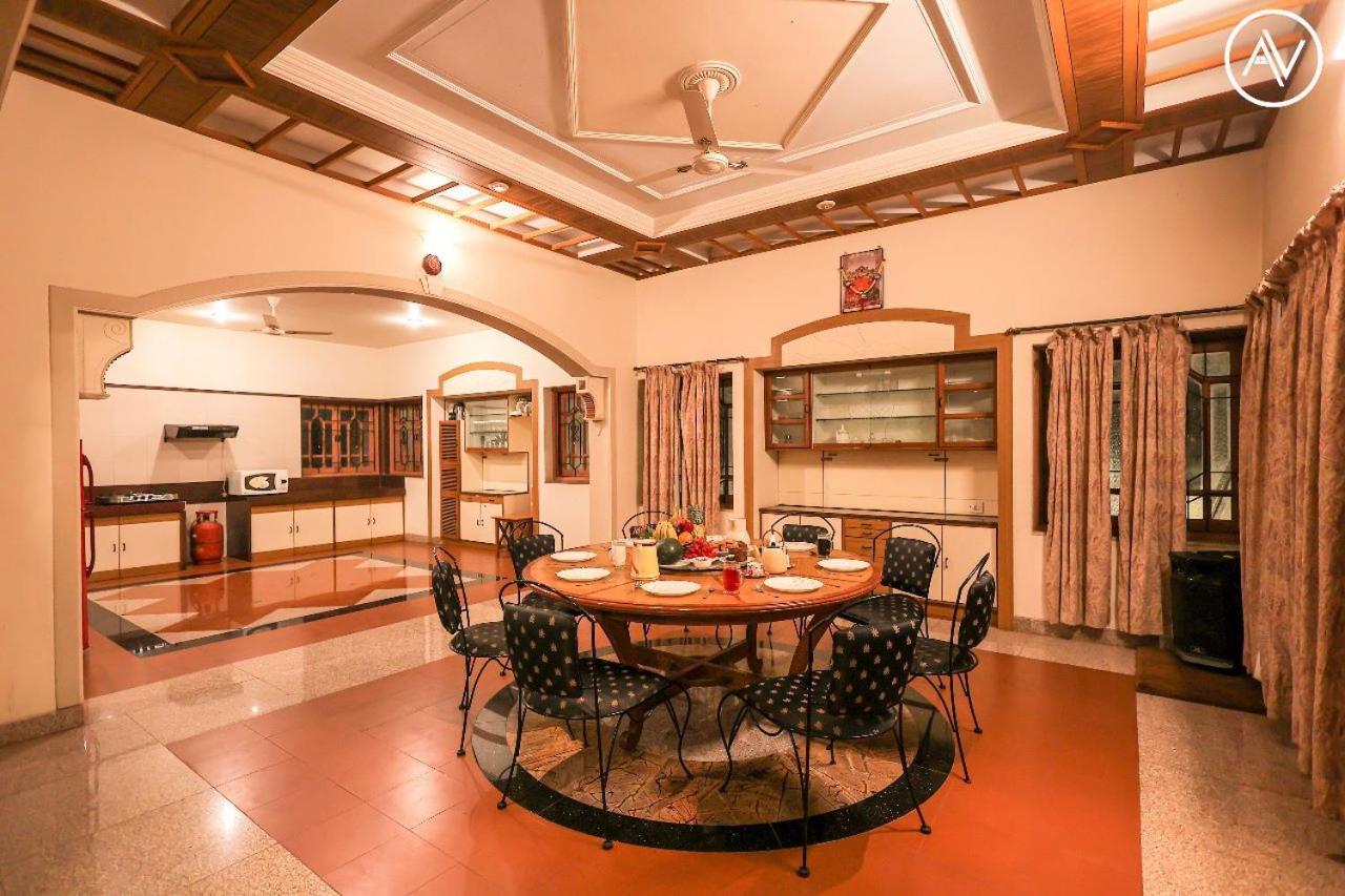Arcus Villa - Swimming Pool/Ac/Luxurious Mahābaleshwar Екстериор снимка