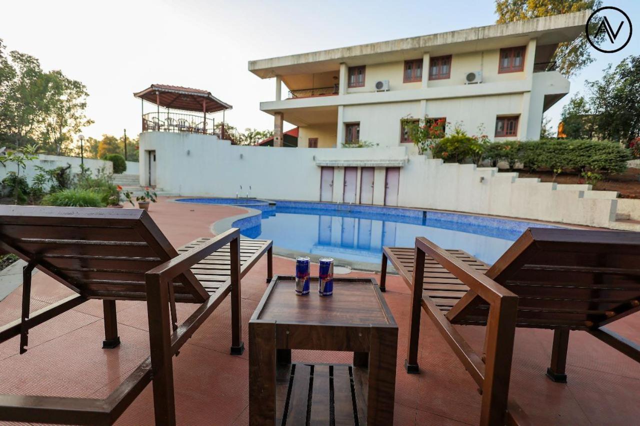 Arcus Villa - Swimming Pool/Ac/Luxurious Mahābaleshwar Екстериор снимка