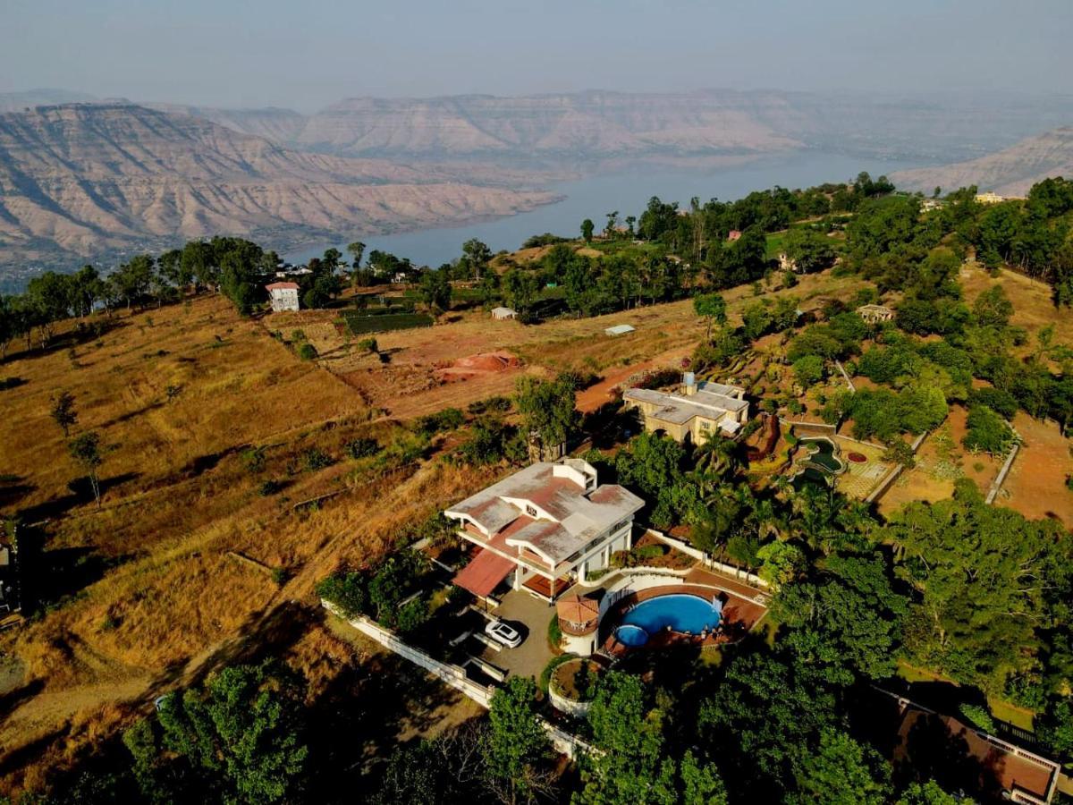 Arcus Villa - Swimming Pool/Ac/Luxurious Mahābaleshwar Екстериор снимка