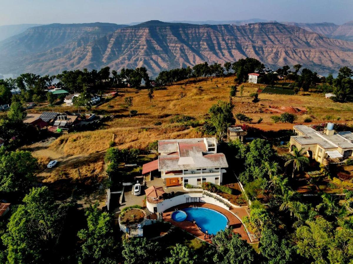 Arcus Villa - Swimming Pool/Ac/Luxurious Mahābaleshwar Екстериор снимка